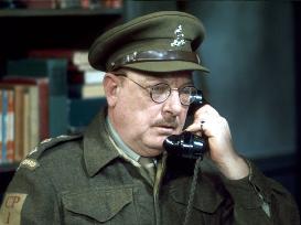 Arthur Lowe.jpg