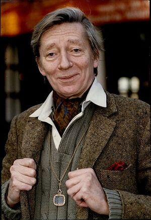 Jeremy Lloyd (actor).jpg