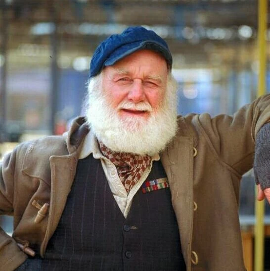File:Uncle Albert Only Fools and Horses.webp