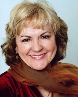 Gwen Taylor.jpg