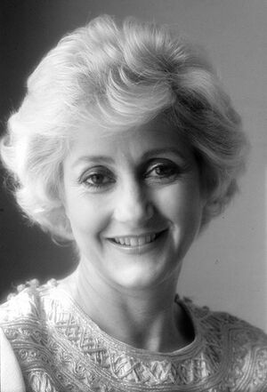 Liz Fraser.jpg