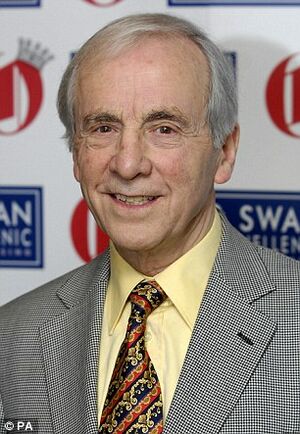 Andrew Sachs.jpg